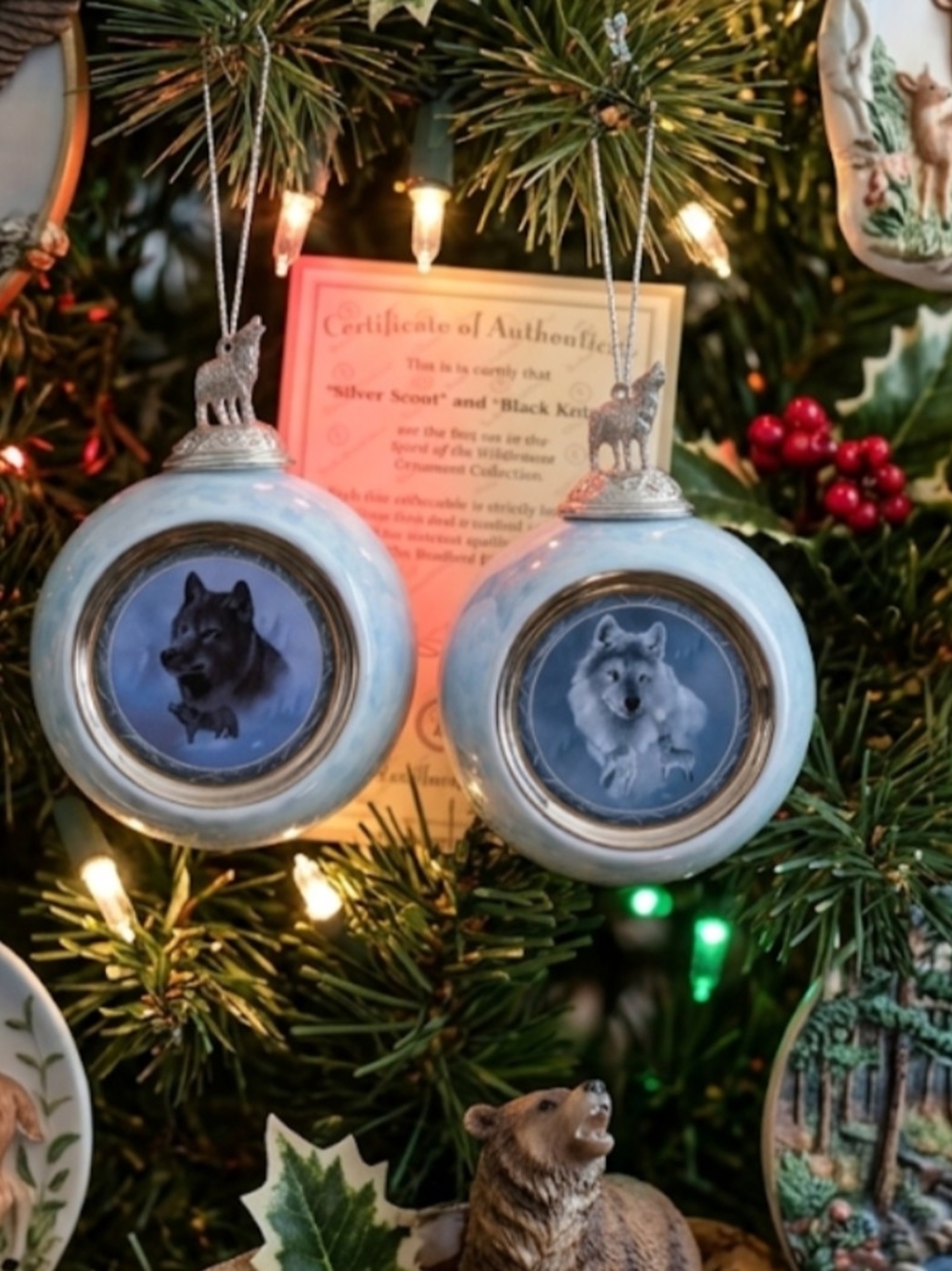 Holiday Wolf Glass Ornaments - Blue (Unknown Brand)